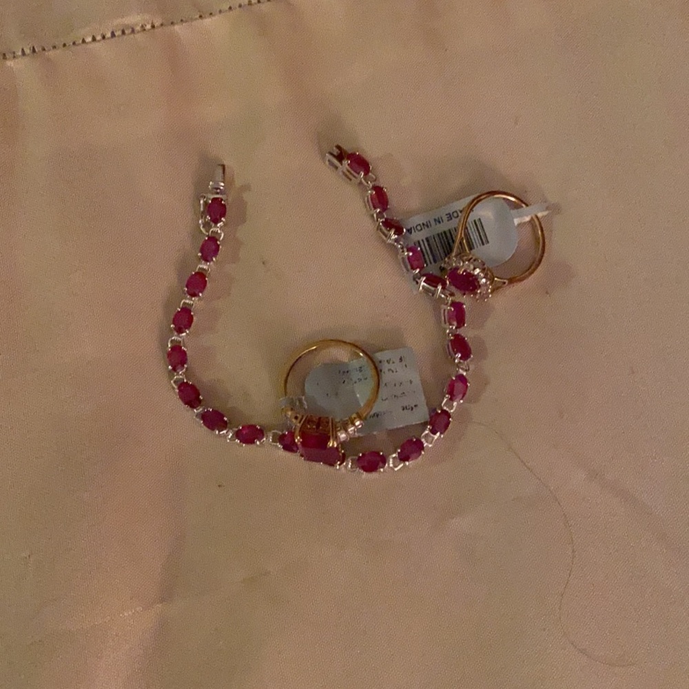 Ruby Bracket - Picture 9 of 9